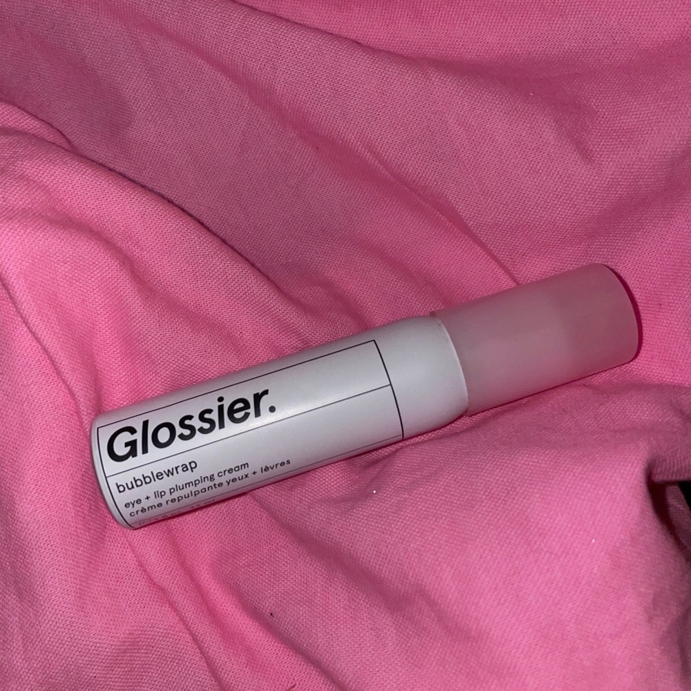 DISCONTINUED Glossier Bubblewrap Cream